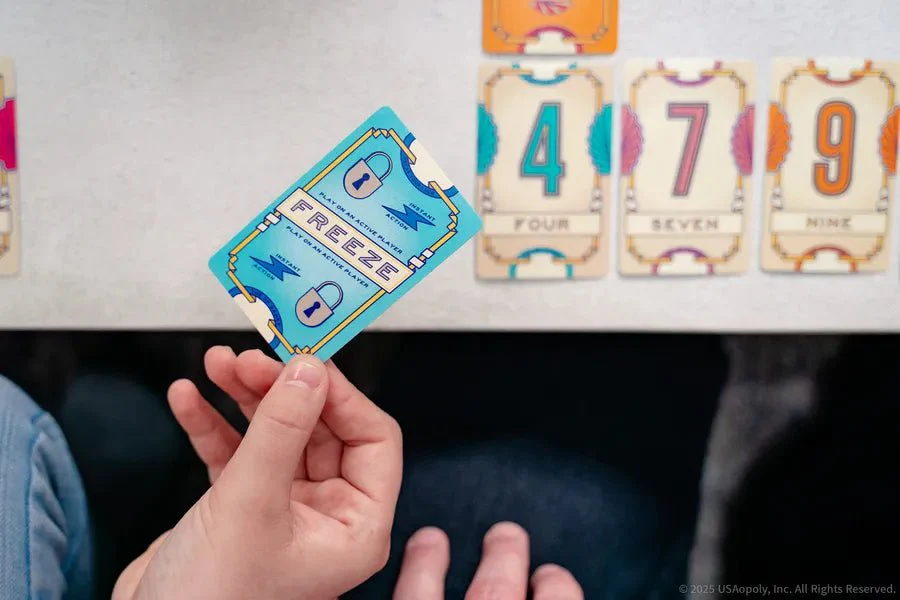 Flip 7 - The Ultimate Press Your Luck Card Game - Image 4